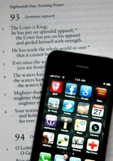 iphone-leaning-psalm